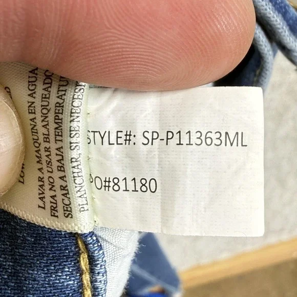 Altar'd State Jeans Womens 26 Blue High Rise Distressed Straight Raw Hem Denim - Picture 11 of 11